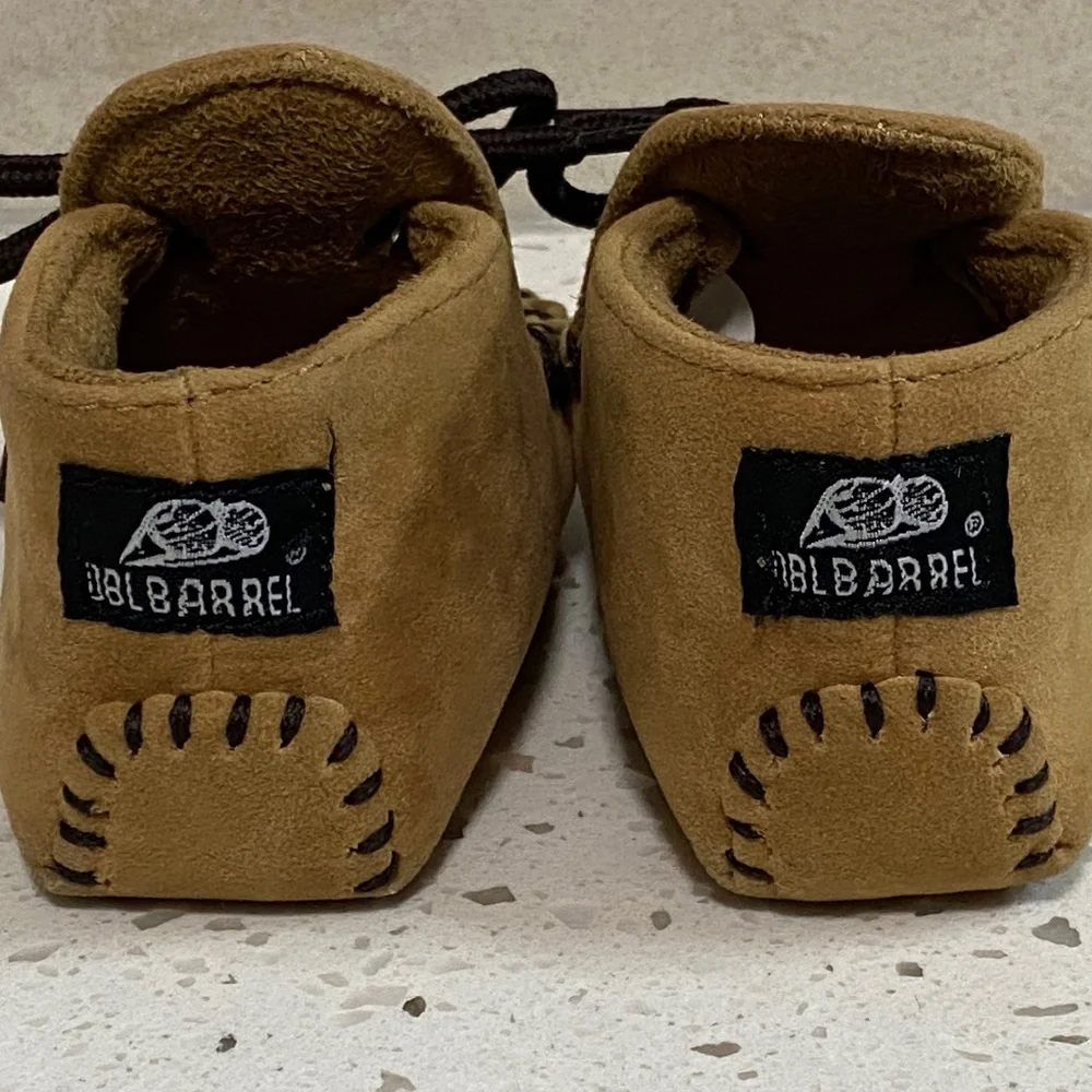 DBL Barrel Kid’s Moccasins - Picture 3 of 5